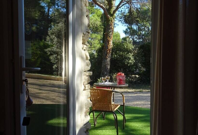 スタンダードルーム, Les Jardins D'eleusis