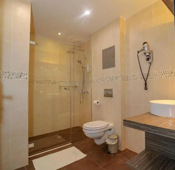 Standard-huone, L'escale