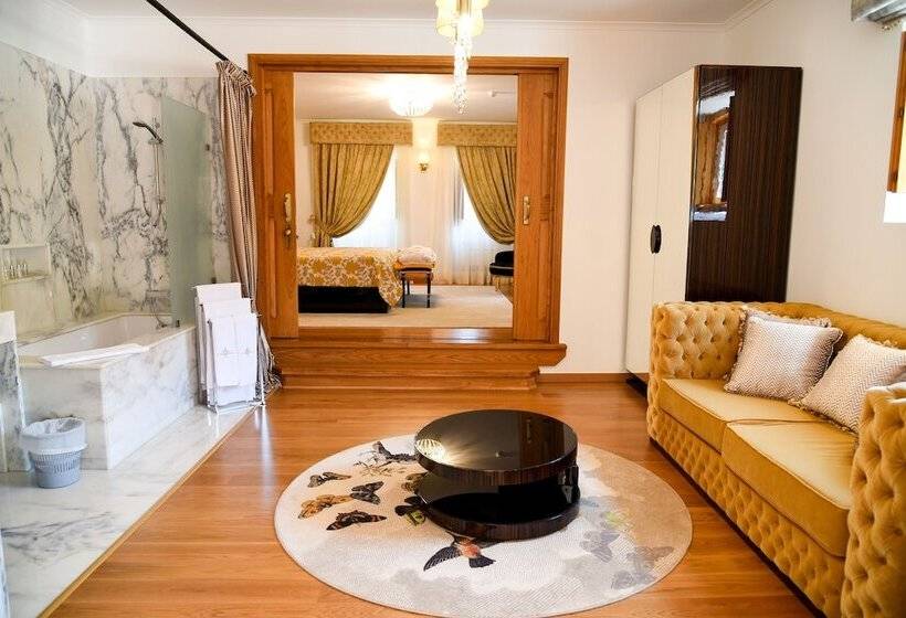 ガーデンビュースイート, Sintra Marmoris Palace