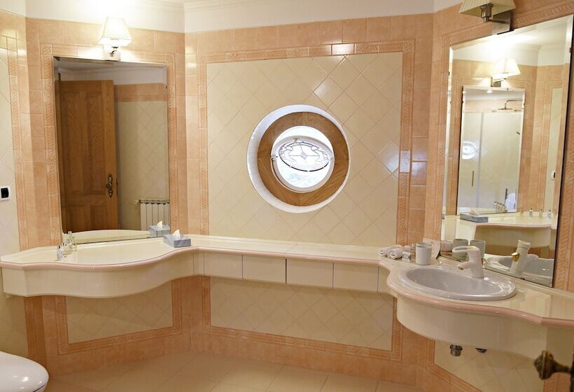 マウンテンビュースイート, Sintra Marmoris Palace