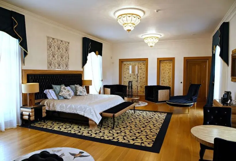 マウンテンビュースイート, Sintra Marmoris Palace