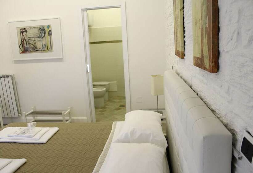 سوییت لوکس, Attico Luxury B&b