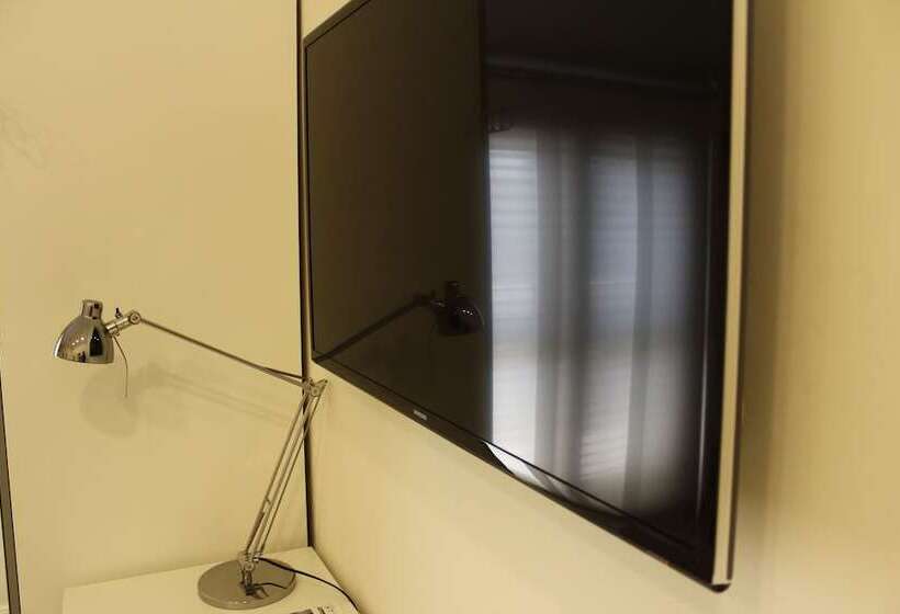 سوییت لوکس, Attico Luxury B&b