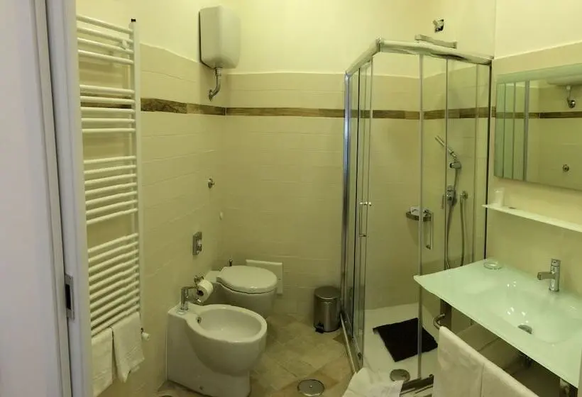 デラックストリプルルーム, Attico Luxury B&b