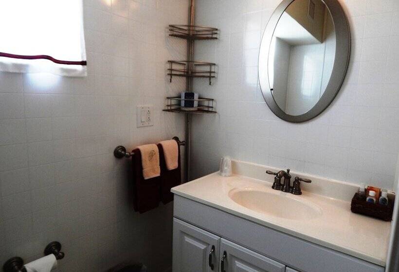 2间卧室的房子, Parmer's Resort