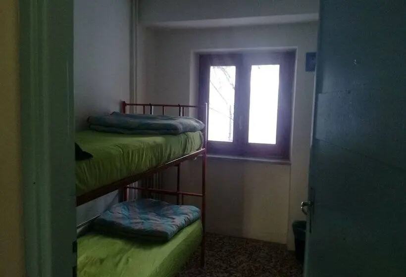 اتاق استاندارد چهارنفره با سرویس بهداشتی مشترک, Rifugio La Capanna