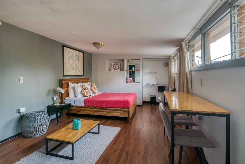 غرفة قياسية, Selina San Jose