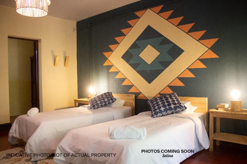 غرفة قياسية, Selina San Jose