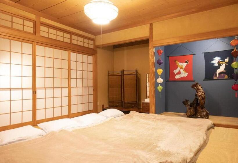 3ベッドルームハウス, Takamatsuguesthouse Akane