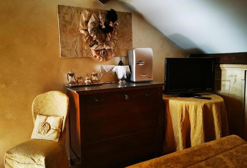 Номер Стандарт Вид на Море с Балконом, B&b Dagiueli