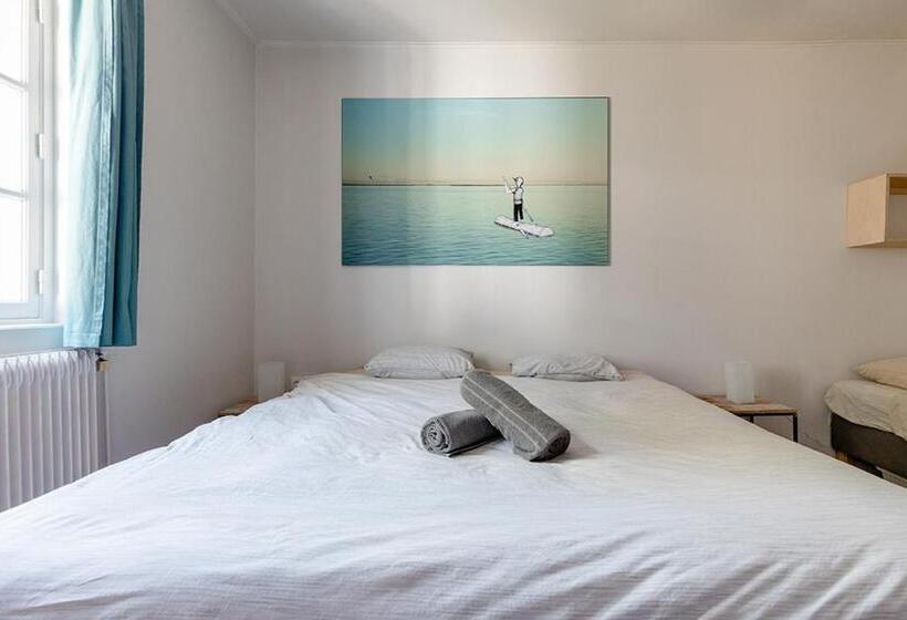 غرفة عائلية حمام مشترك, Board 'n Breakfast