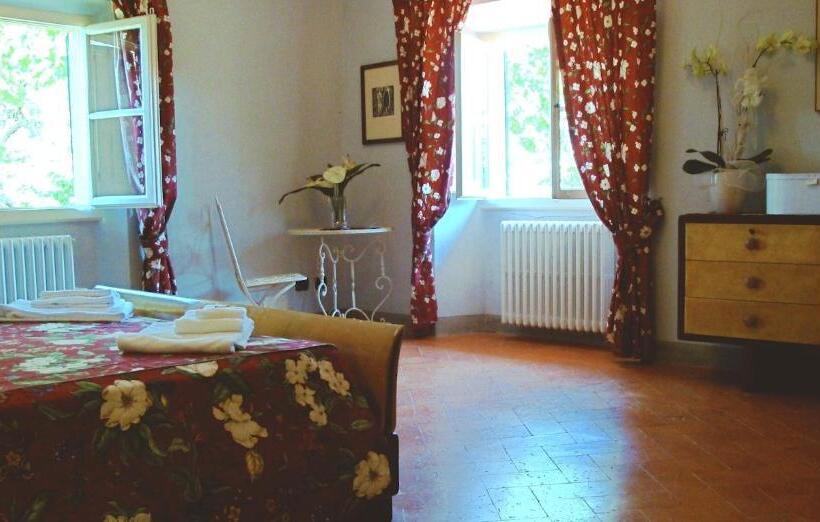 غرفة قياسية مع حمام خارجي, Villa Pieve De  Pitti