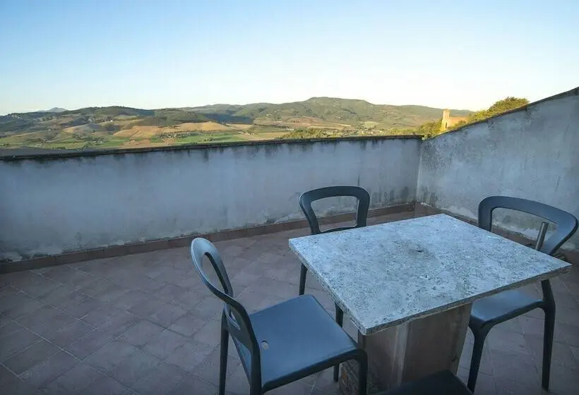 クラシックスイート, Castello Di Proceno Albergo Diffuso In Dimora D'epoca