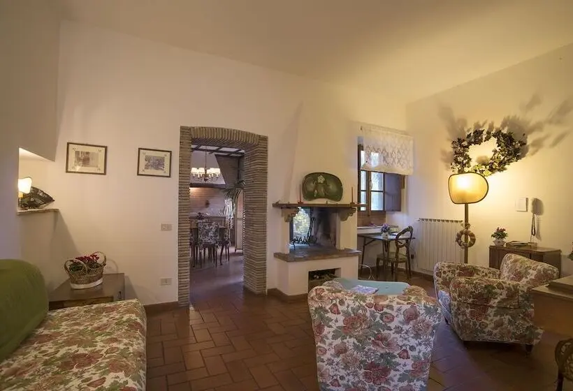 庭の見える１ベッドルームアパートメント, Castello Di Proceno Albergo Diffuso In Dimora D'epoca