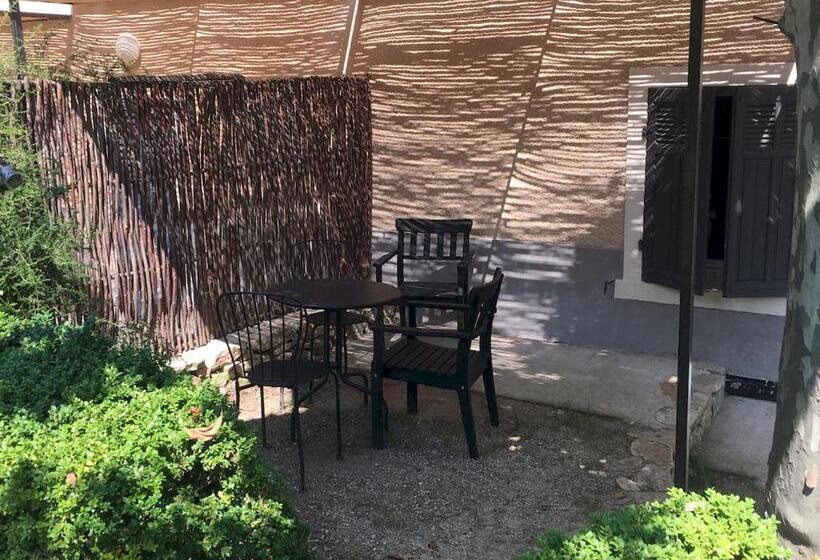 テラス付き1ベッドルームアパートメント, Villa Maredda