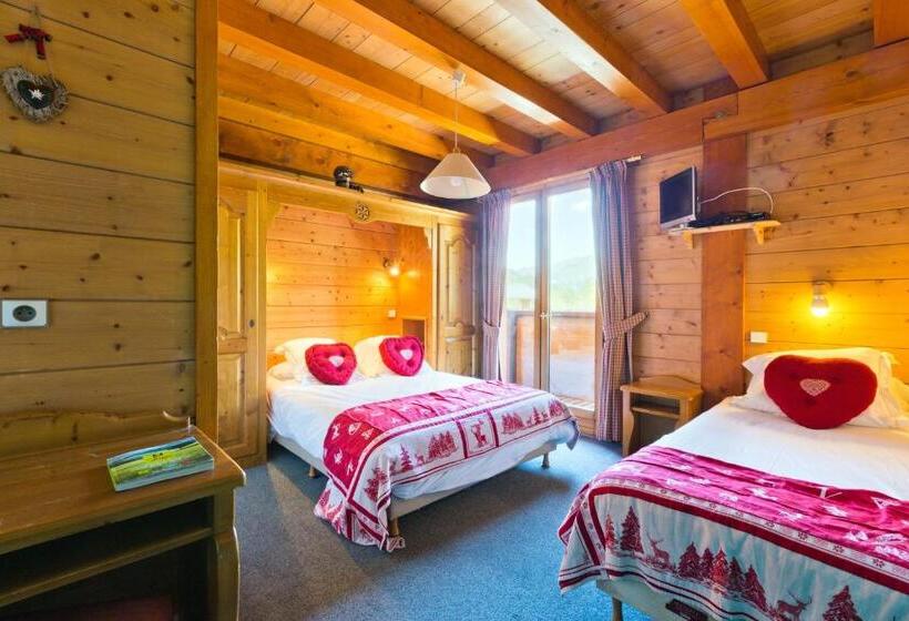 Номер Стандарт с Балконом, Chalet Hôtel Aiguille Blanche