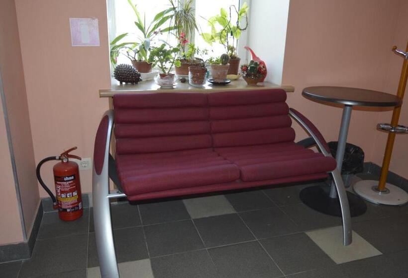 استودیوی استاندارد, Gogol Park Rooms