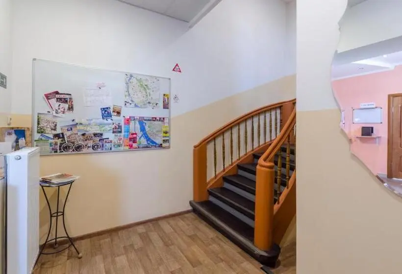 اتاق خانوادگی با سرویس بهداشتی مشترک, Gogol Park Rooms