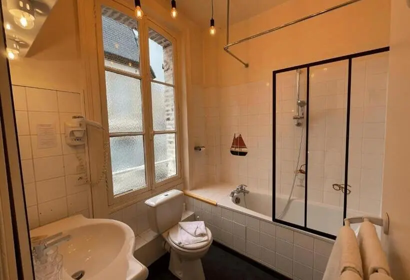 スーペリアールーム, Le Trouville   Hotel De Charme