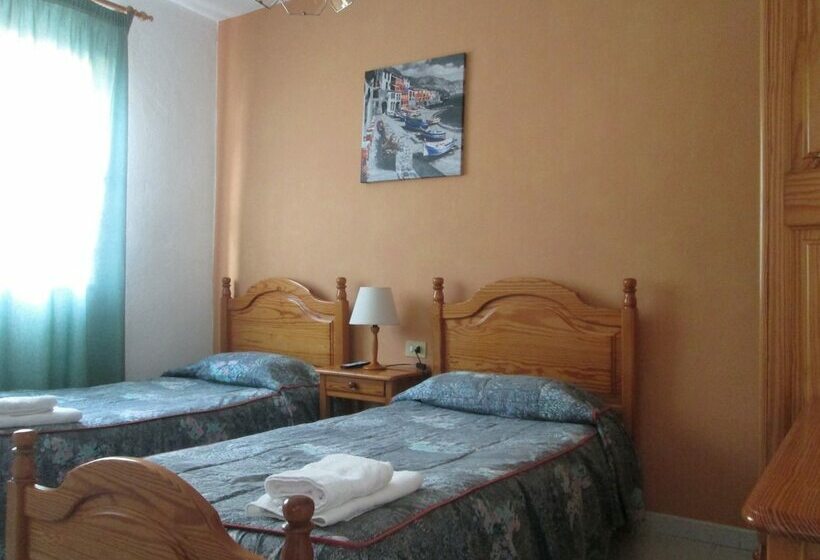 Номер Стандарт, La Palma Hostel By Pension Central