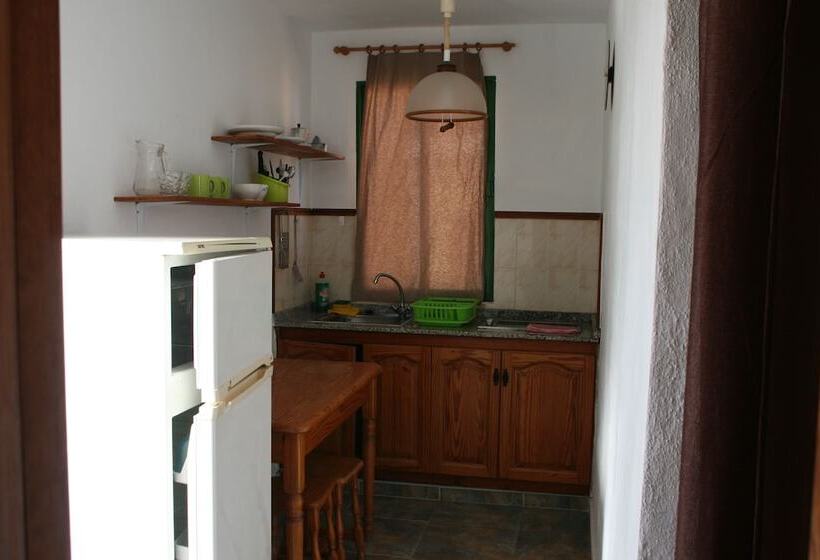 דירת חדר, La Palma Hostel By Pension Central