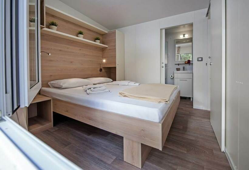 침실 2개 주택, Porton Mobile Home