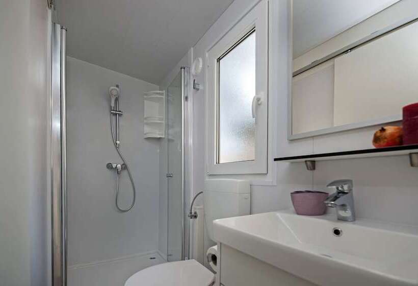 침실 2개 주택, Porton Mobile Home