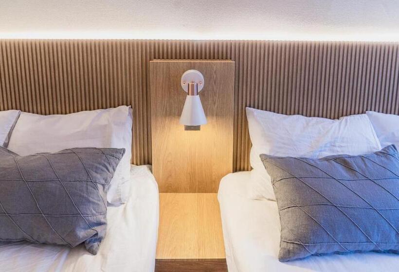 디럭스 트리플 룸, Myeongdong Artmonstay