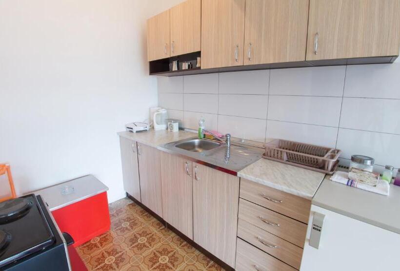 خانه 1 خوابه, Guest House Agava