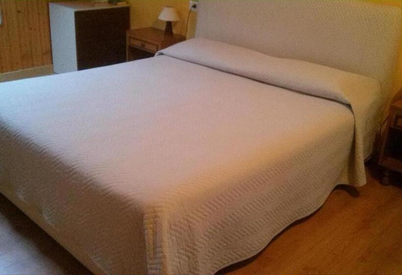 Chambre Standard, Albergo Capriolo