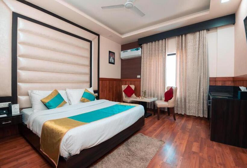 اتاق استاندارد, The Fern Residency Katra