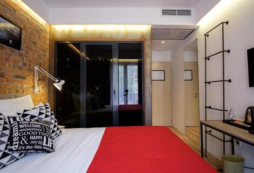 اتاق استاندارد, Sl Industry