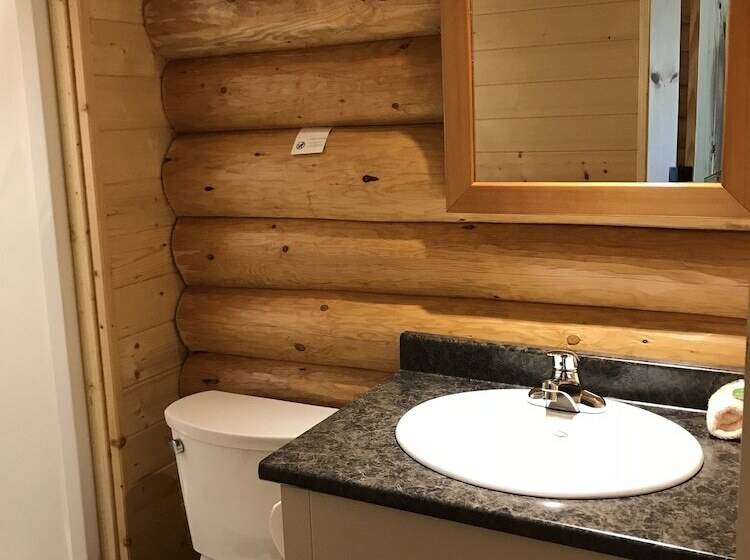 Kabin, Port Hardy Cabins