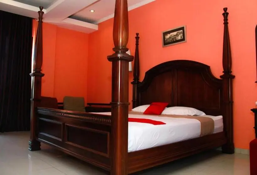 Habitación Deluxe, Reddoorz @ Sersan Bajuri