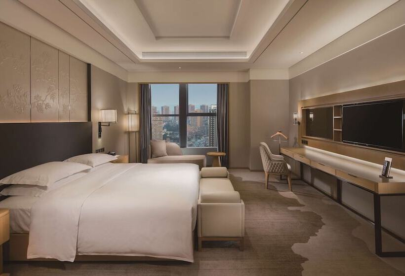 جناح إدارى, Hilton Chengdu Longquanyi