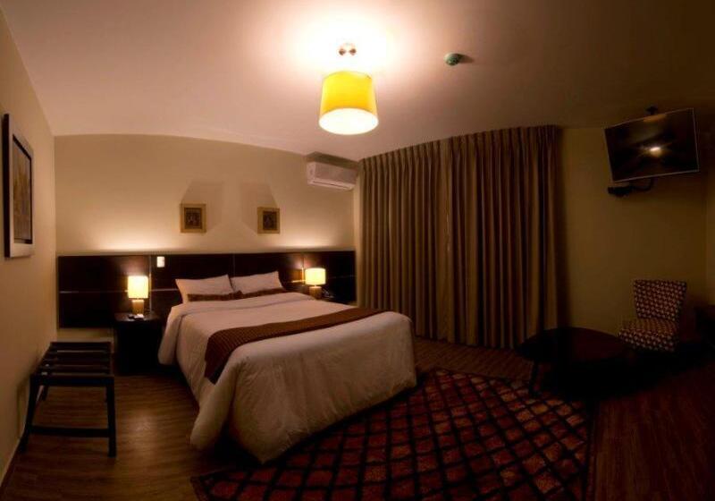 Camera Standard, Tambo Dos De Mayo