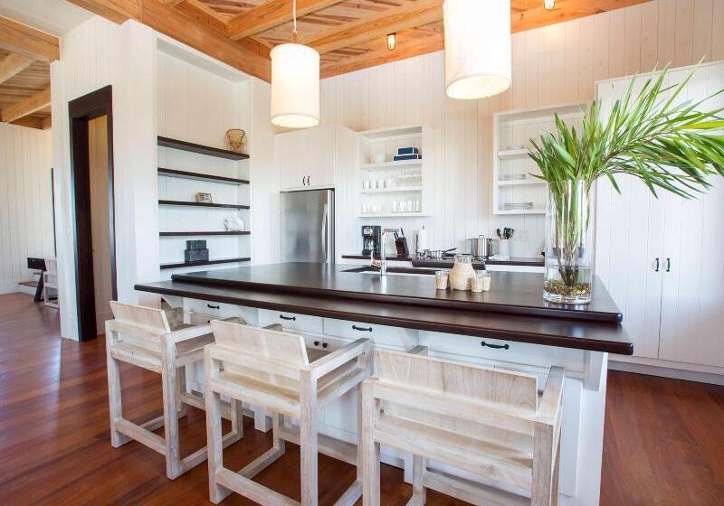 Дом 3 Спальни, Mahogany Bay Resort & Beach Club, Curio Collection By Hilton