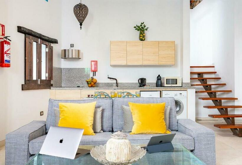 Deluxe Suite, El Charco Suites
