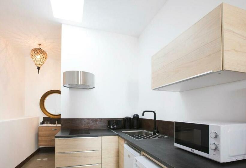 经典套房, El Charco Suites