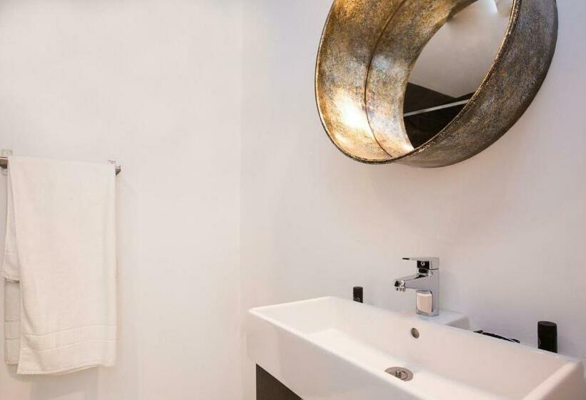 经典套房, El Charco Suites