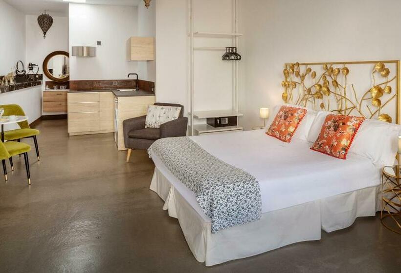 经典套房, El Charco Suites