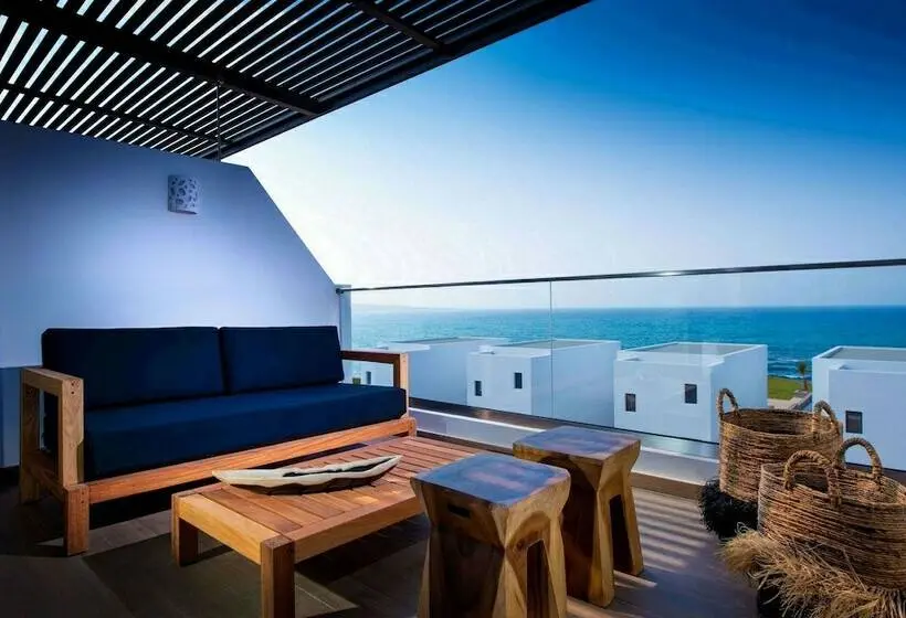 Deluxe Room Sea View