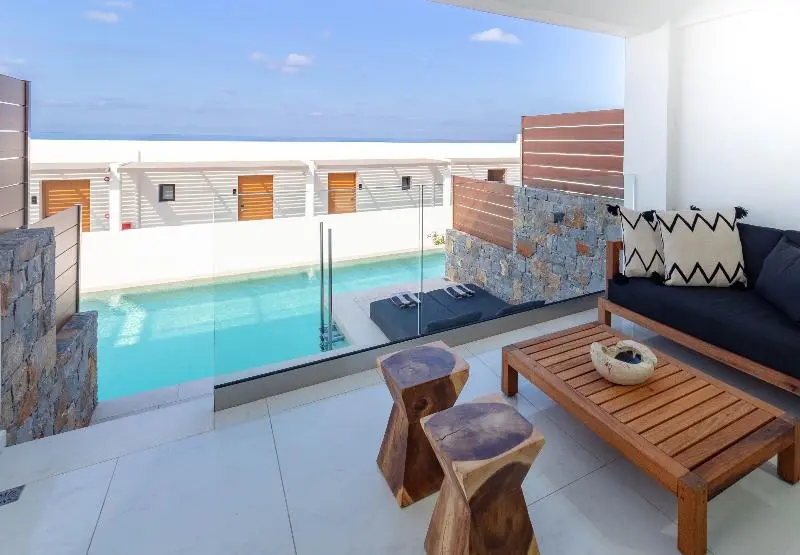 デラックスルーム, Abaton Island Resort & Spa