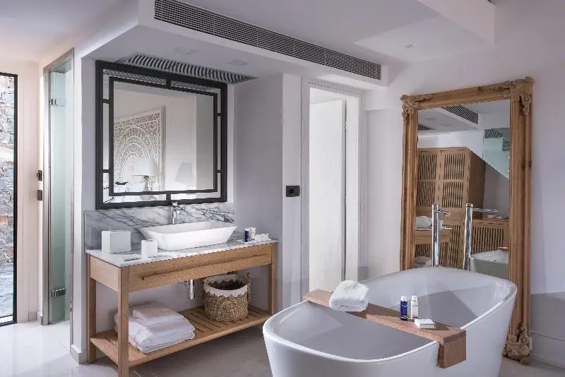 デラックスルーム, Abaton Island Resort & Spa