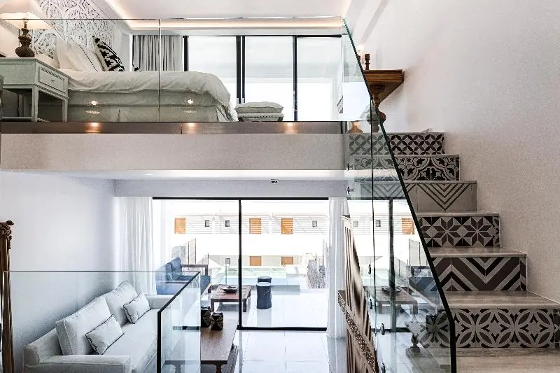 Suite with Pool
