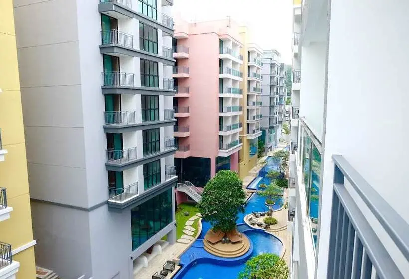 プールの見えるデラックスルーム, Citrus Grande Hotel Pattaya By Compass Hospitality