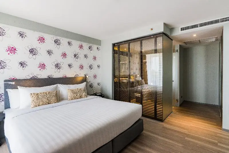 プールの見えるデラックスルーム, Citrus Grande Hotel Pattaya By Compass Hospitality