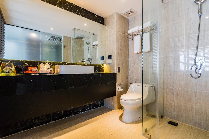 اتاق لوکس با چشم‌انداز استخر, Citrus Grande Hotel Pattaya By Compass Hospitality