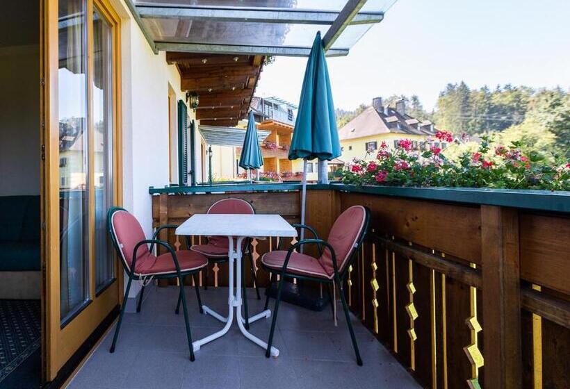 2 Bedrooms Suite 2 Bedrooms Lake View, Fasching