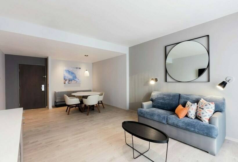 스위트, Hilton Garden Inn Mexico City Santa Fe